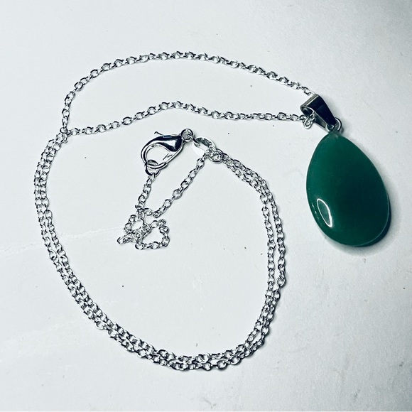 New Natural Green Chalcedony 925 Sterling Silver Handmade Water Drop Necklace - Picture 11 of 13